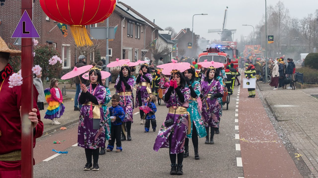 Sfeerimpressie carnavalsoptocht Heythuysen 2023