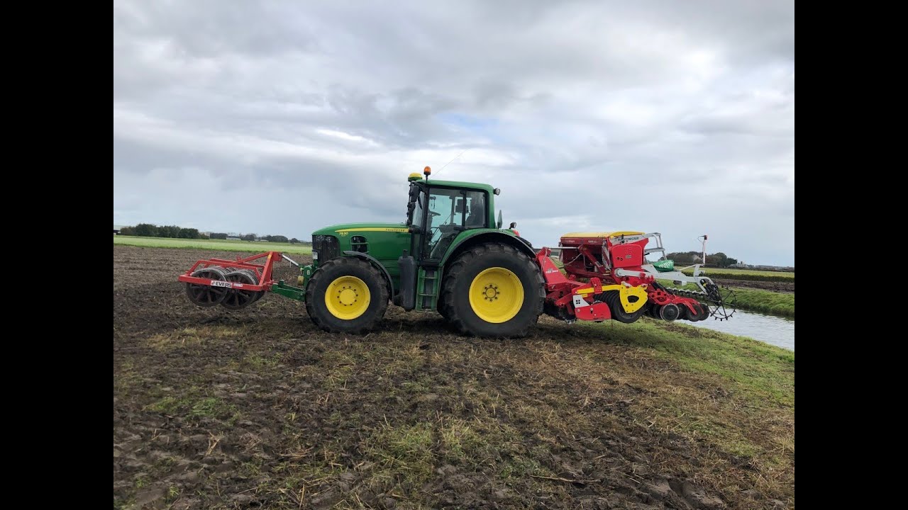John Deere 7530 with Pöttinger Fox 300D and Vitasem 302A Seeding