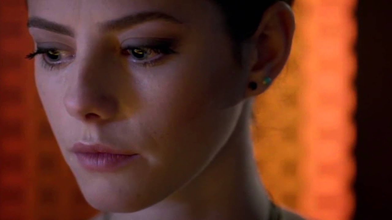 Effy Gives Jake Up: Skins Fire