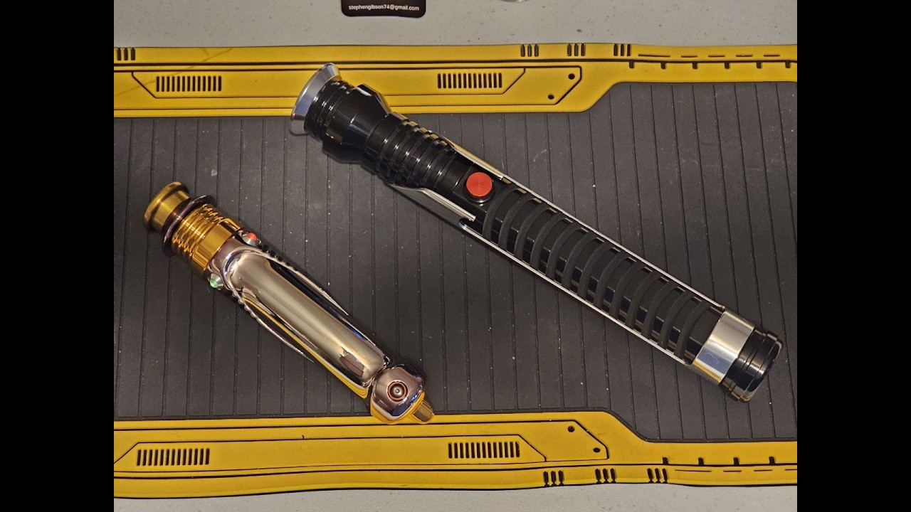 Для Брайана установлены SP Sabers Shroud of the Darkside и 89 Sabers Quigon.