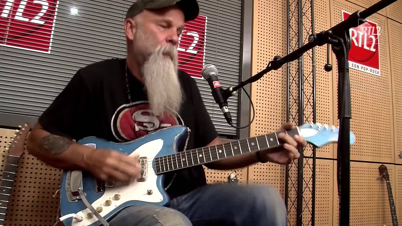 Seasick Steve -  Baby Please Don't Go en Session Très Très Privée RTL2