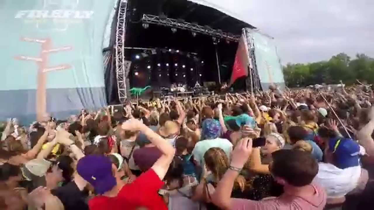 Shut Up and Dance (Walk the Moon) - Firefly 2015