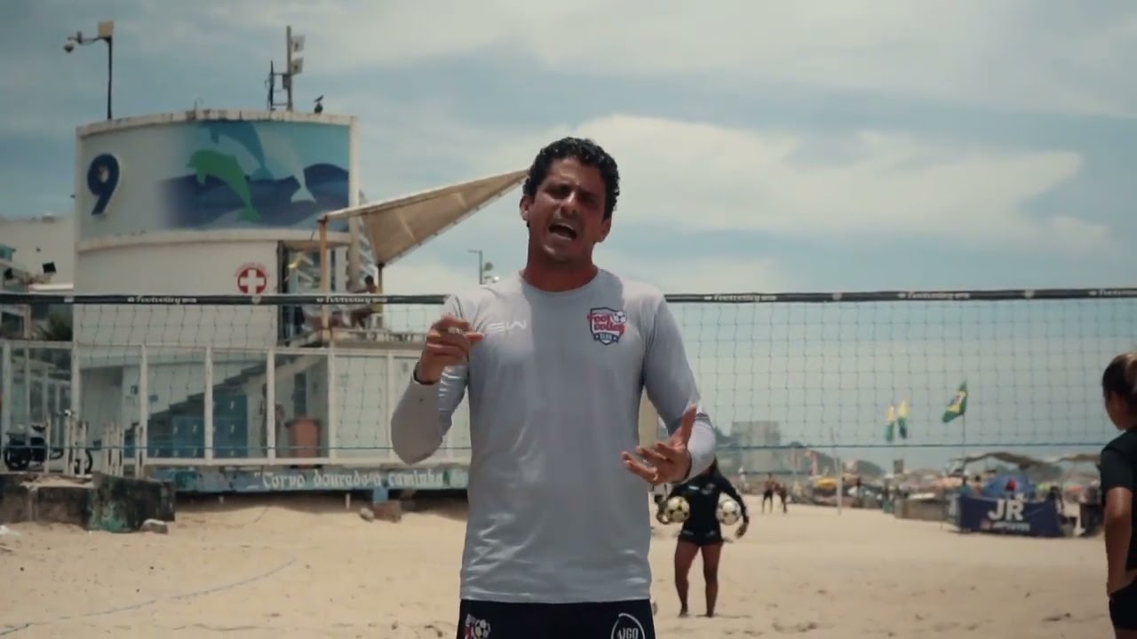 Como se posicionar para levantar a bola no futevôlei - como levantar bola alta no futevolei