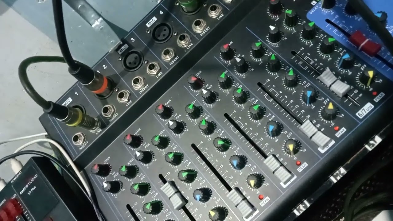 cara menjadikan soundcard V8 sebagai efek untuk mixer audio