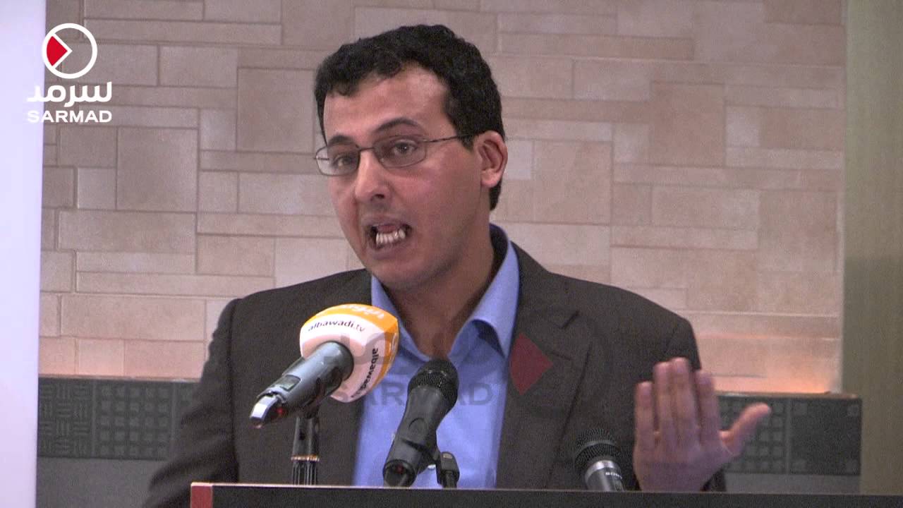 محاضرة تشومسكي وفلسفة علم اللغة لـ( د. فهد راشد المطيري ) في معرض الكتاب بالكويت