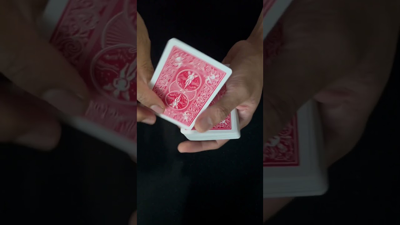 A bit of Card Control. #magic #closeupmagic #magician #sleightofhand #cardmechanic
