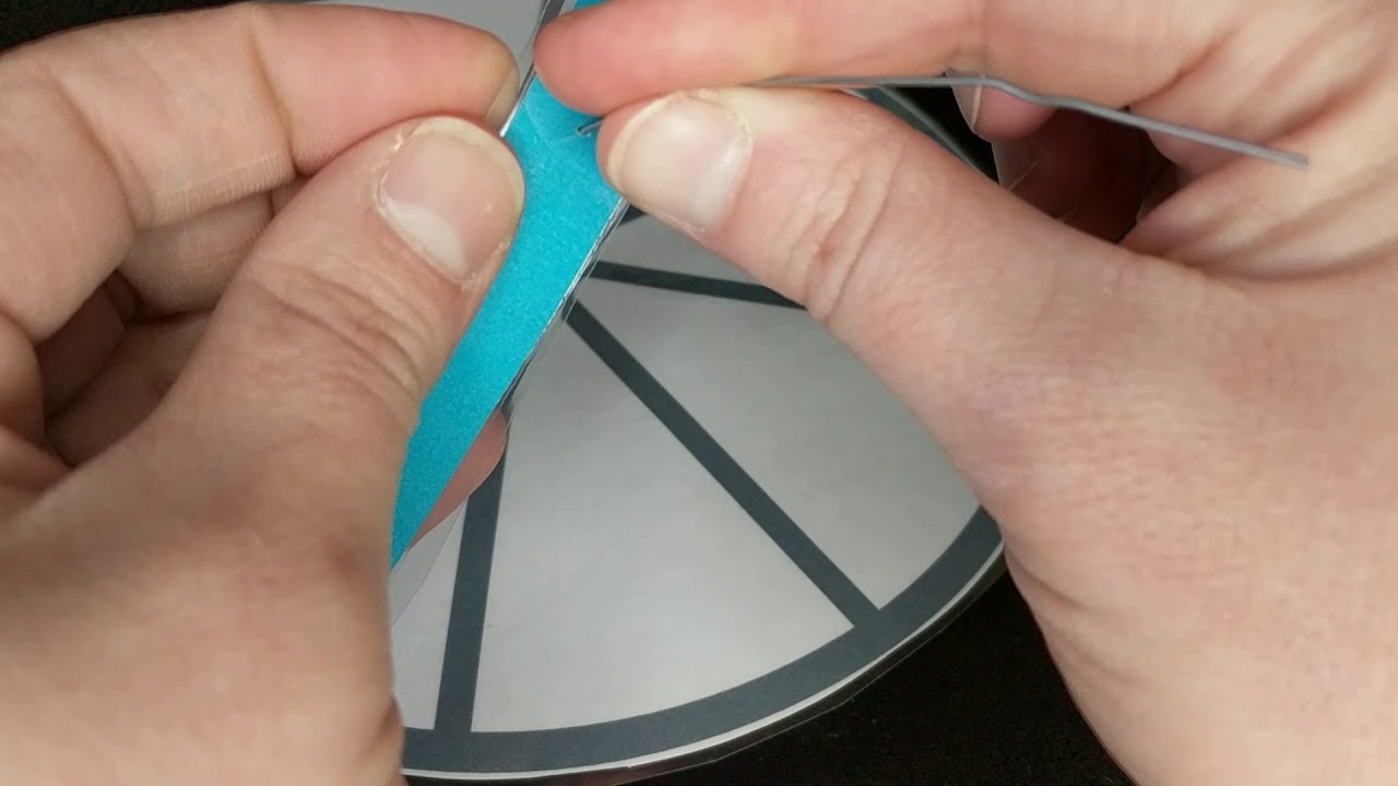 How to make a game spinner with a Paperclip!