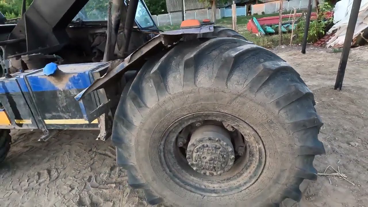 Саморобний фронтальний навантажувач. Manitou на мінімалках!!!