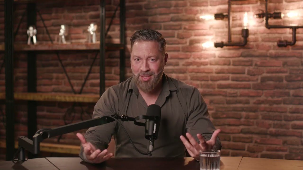 Red Flags Green Flags - Episode 1 - Why Modern Dating is Failing?