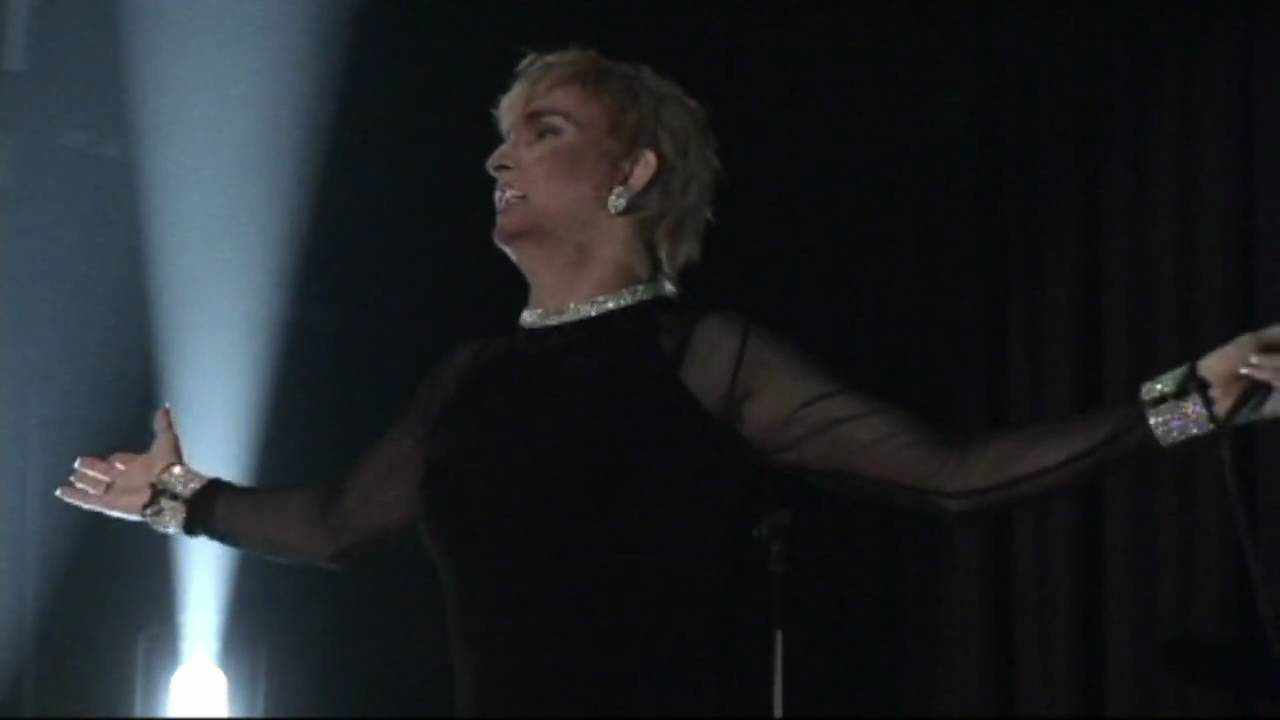 TONY GRAHAM  COMO LUPITA D'ALESSIO CANTA ACARICIAME EN BETWEEN BAR