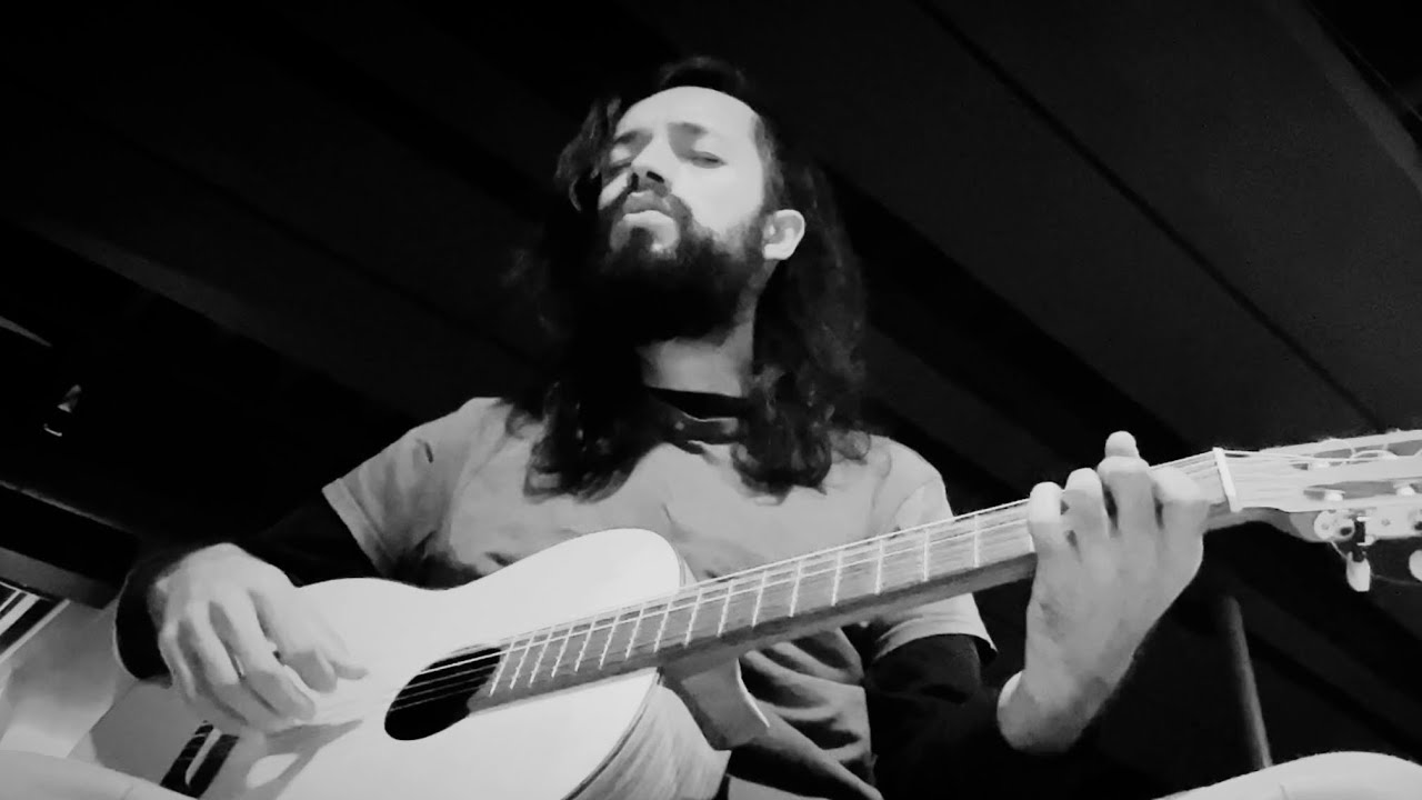 En Espiral Hacia El Centro - Cover