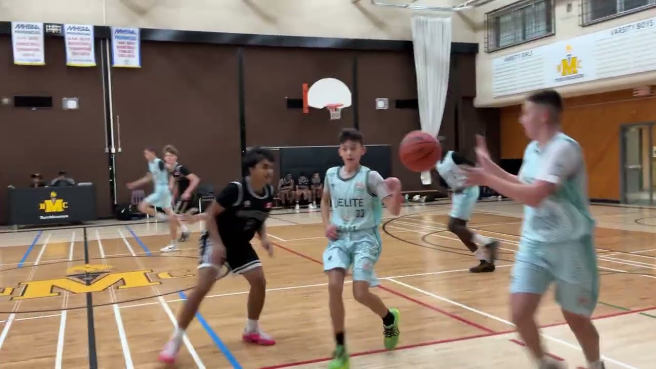 DElite 2011 Boys (white) vs Summit 2011 Boys (black)