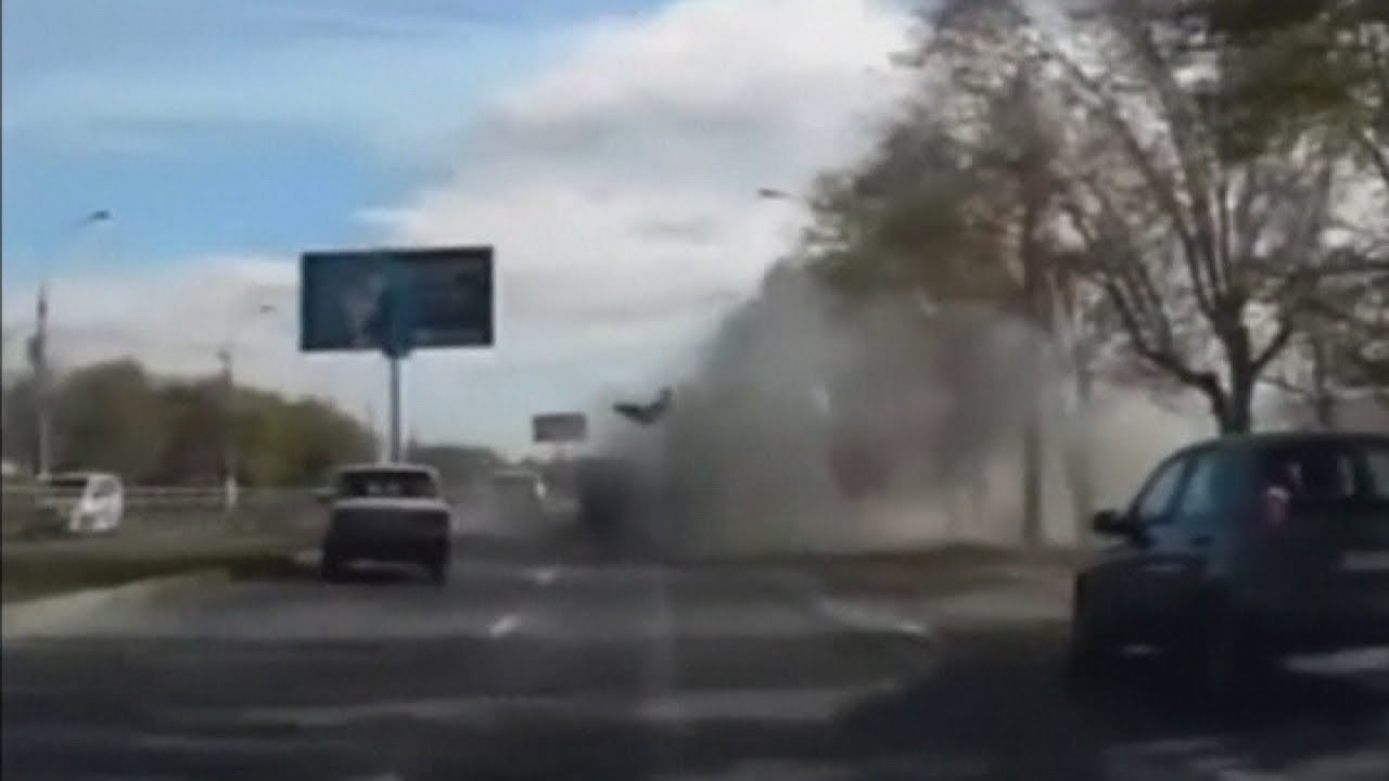 Dramatic footage: Moment of Russian bus explosion captured by dashboard camera