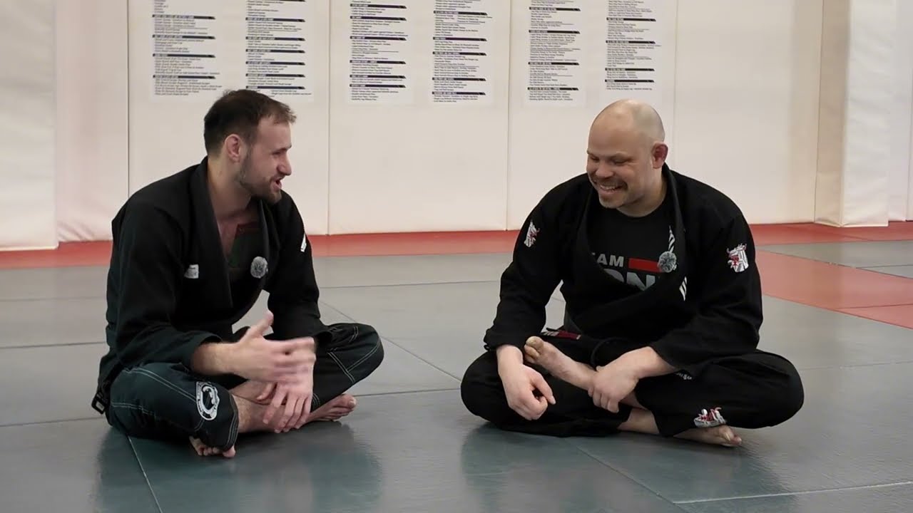 ПОСЛЕ ЧЕМПИОНАТА ЕВРОПЫ IBJJF: Эндрю Расин о своей эффектной победе болевым приемом, поражении по...