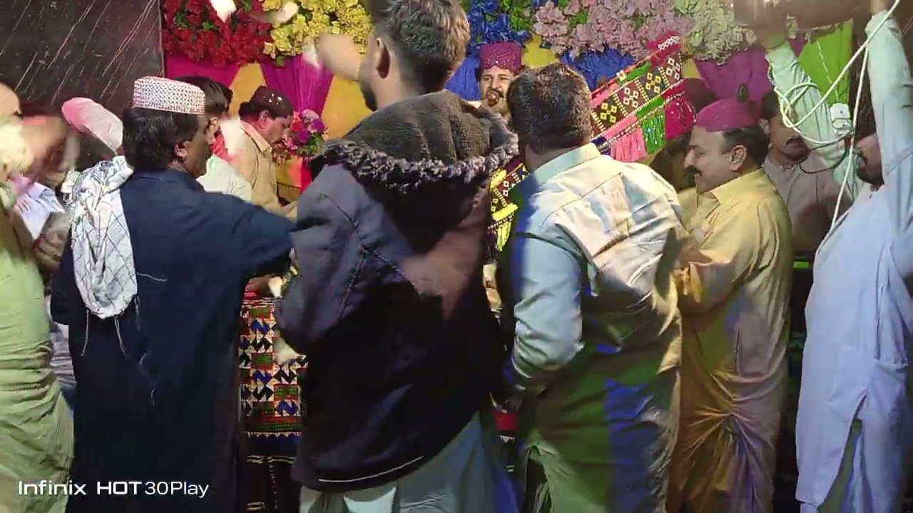 Igloo kar aur chandi ka beta hamare YouTube channel ko follow jarur karo 🙏🙏🙏