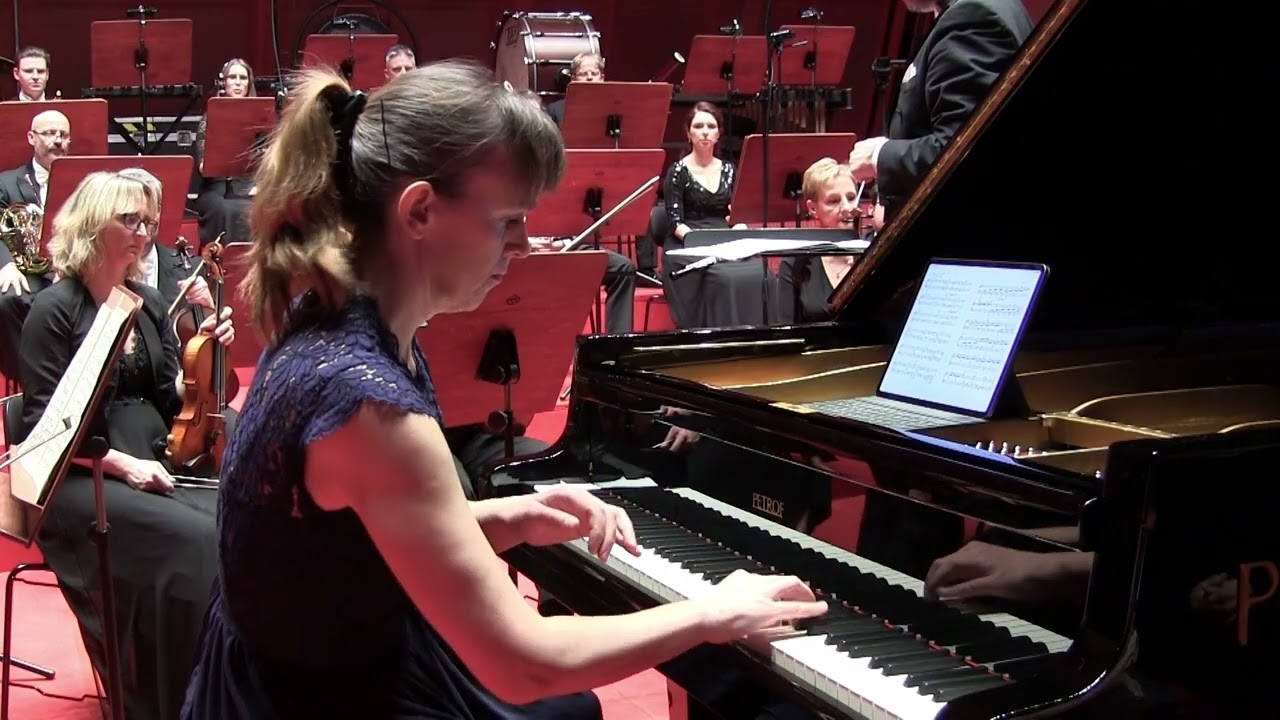 Wolfgang Amadeus  Mozart : Piano Concerto No. 24 in c minor