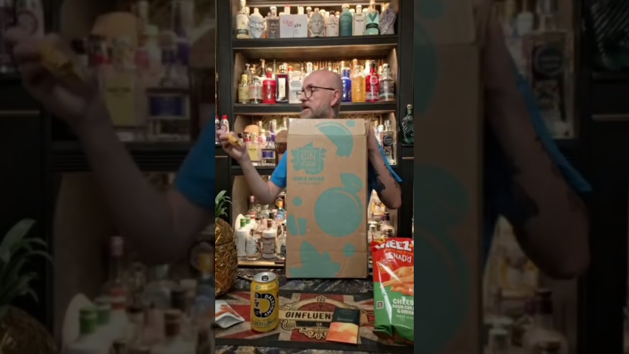 Unboxing May's Craft Gin Club Box #gin #unboxing #snacks #snack #drink #foodlover #food #foodie