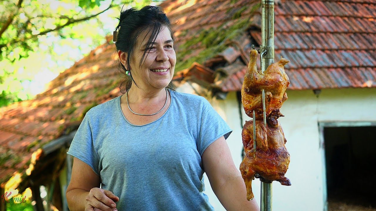 Kuhanje u prirodi: Pilići na ražnju s vrtnom krompir salatom 🍗