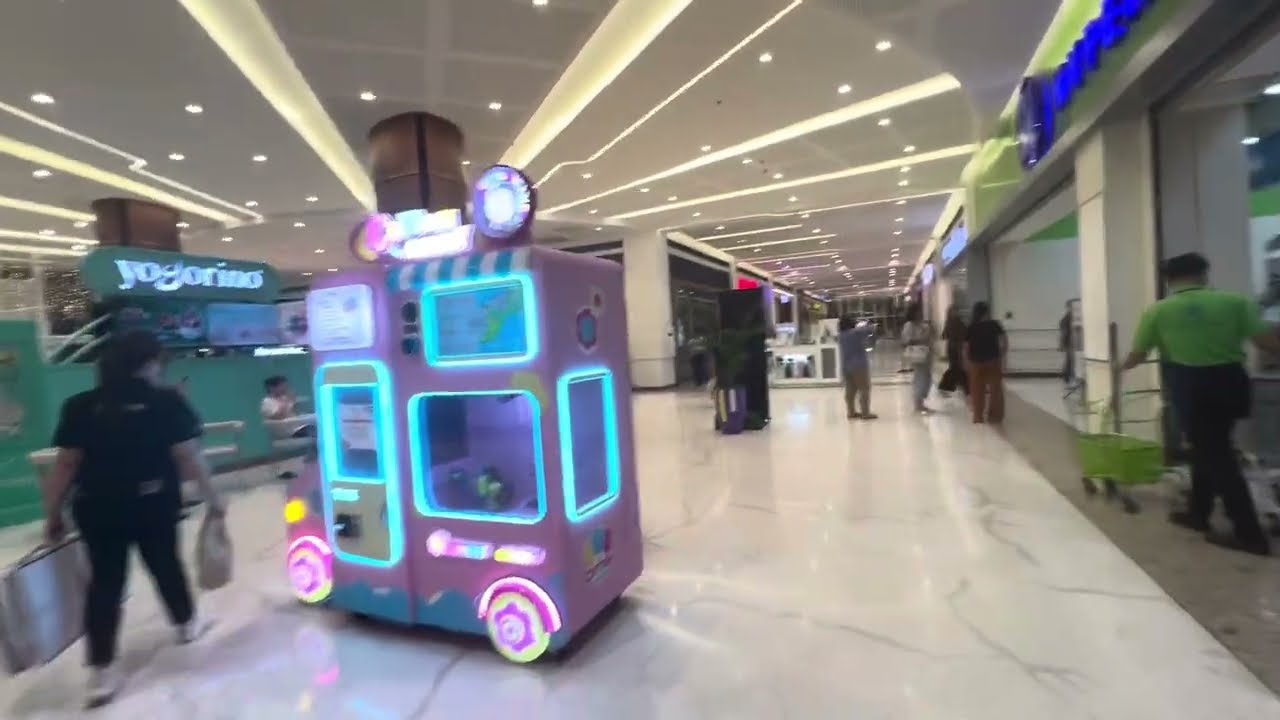 Strolling inside SM Jazz Makati what are the new restaurants and coffee shops inside 2025