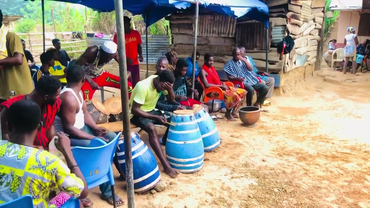 A traditional group from Fesi Quarters, Kpando