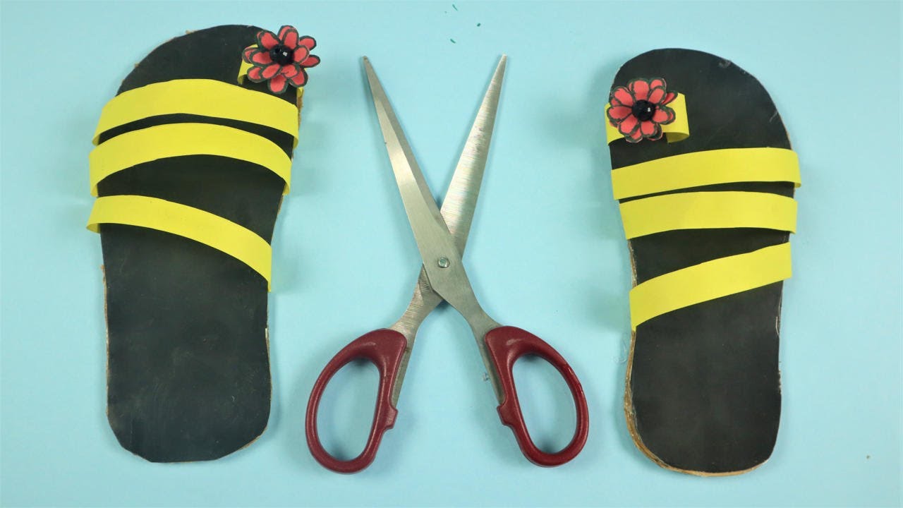 Sandal Shoe making idea by Paper || Paper Sandal making || Dye Crafts Sandal idea