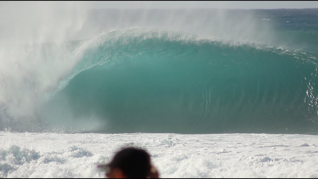 Worst Wipeout of the Day at Banzai Pipeline - January 13, 2026