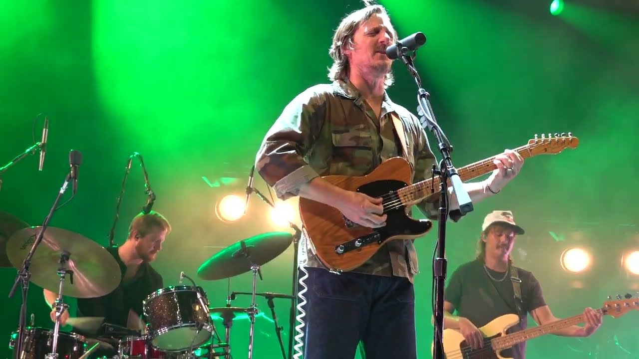 Long White Line (live) Sturgill Simpson 11/23/2024 MGM Music Hall Fenway, Boston, MA