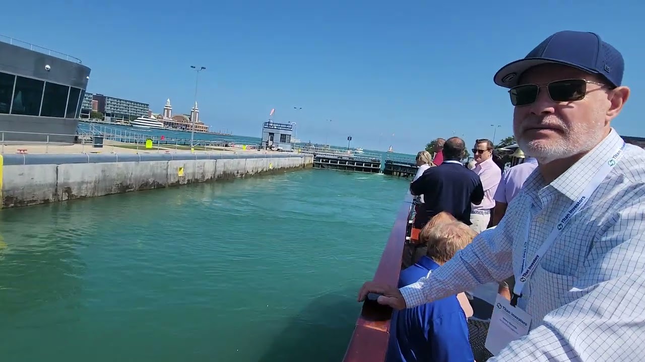 Chicago Locks to Lake Michigan