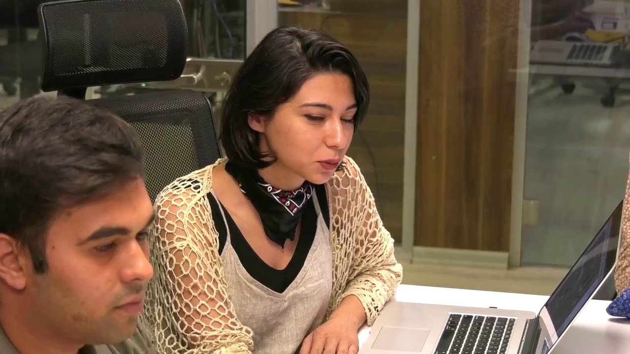 Almira Lazer   İkitelli Showroom &Ccedil;ekimi