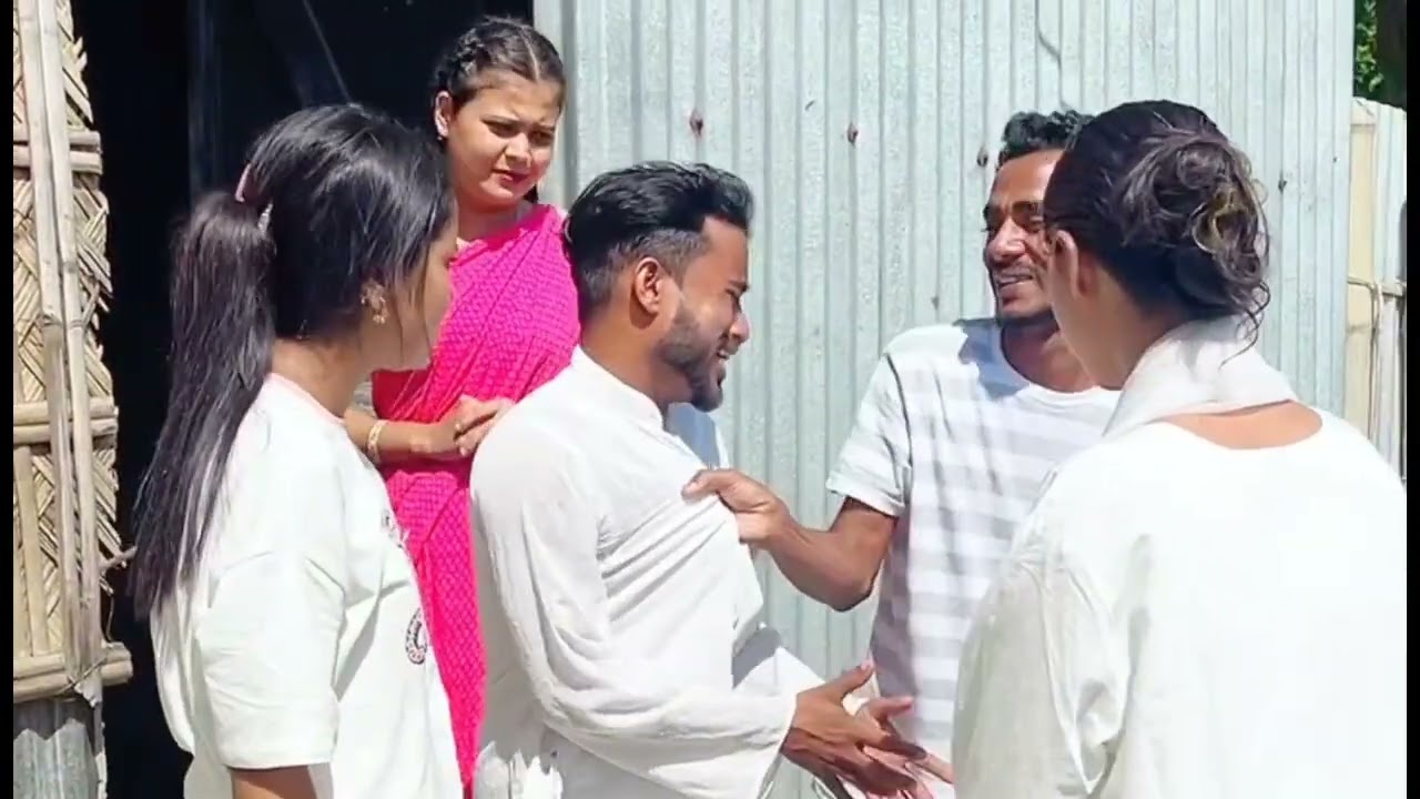 কিস্তির টাকা নিয়ে বাটপারি করে কিভাবে ধরা পড়লেন দেখুন #funny #comedy #bangladesh #shorts #viral 