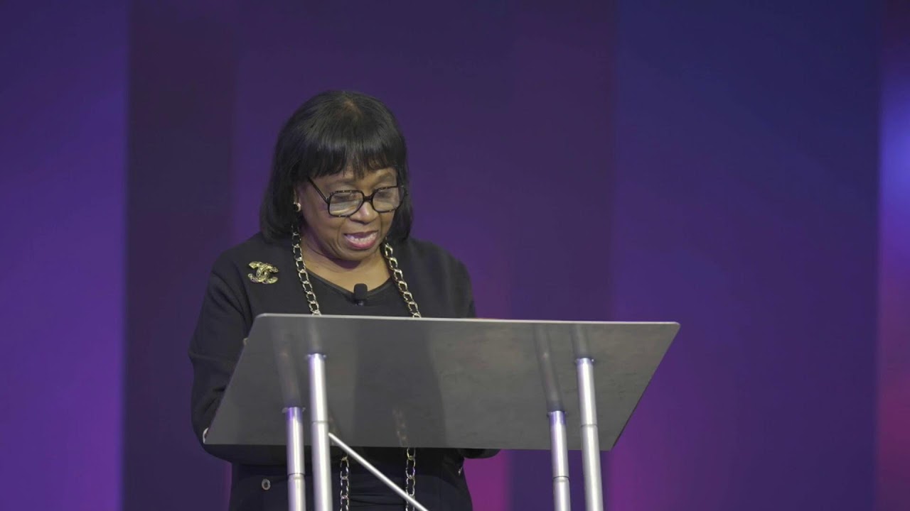 Sunday 9AM//Dr. Gloria Williams//