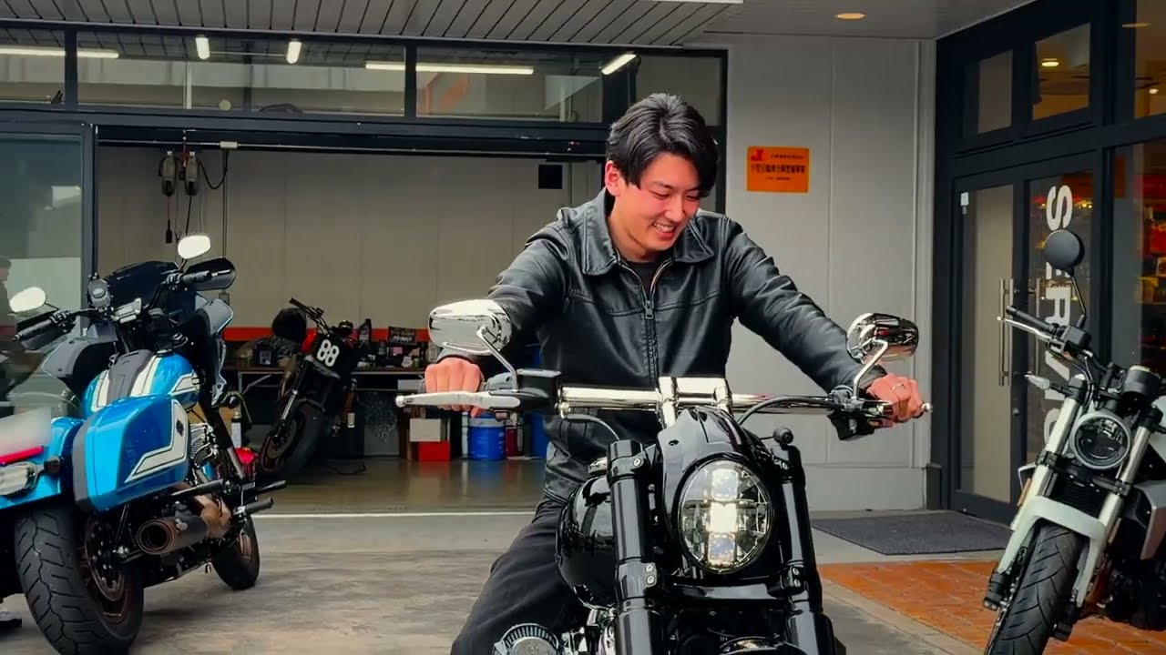【ハーレー納車】ブラック×クロームのコントラストが効いたカスタムブレイクアウト納車