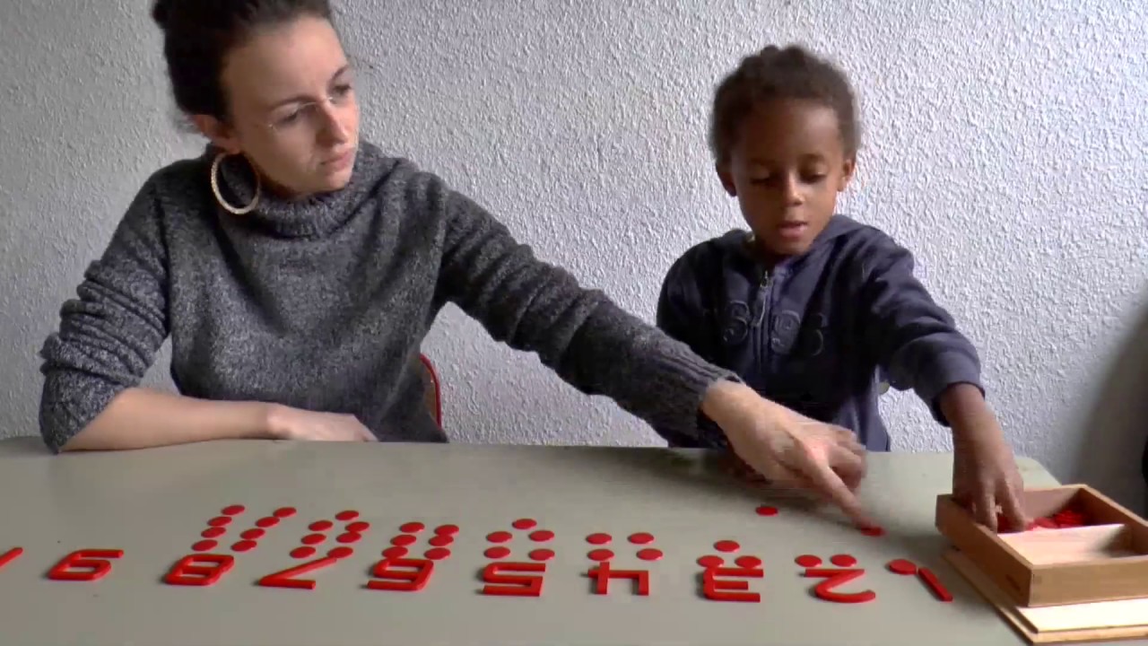 La méthode Montessori avec Noémie d'Esclaibes : les nombres pairs et impairs