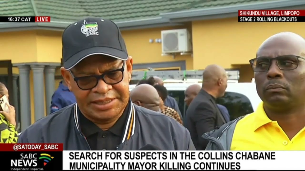 Limpopo premier Stanley Mathabatha visits family of the late Moses Maluleke