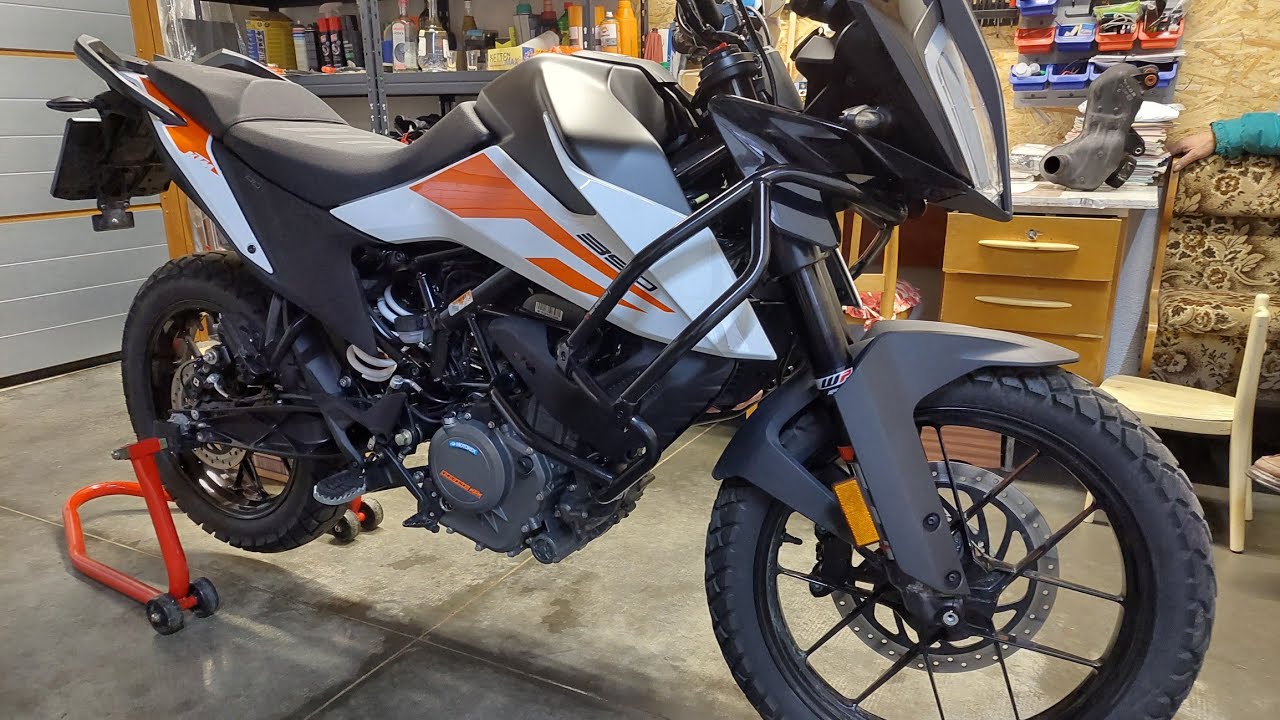 KTM 390 Adventure | removed resonator box, exhaust component from Ali