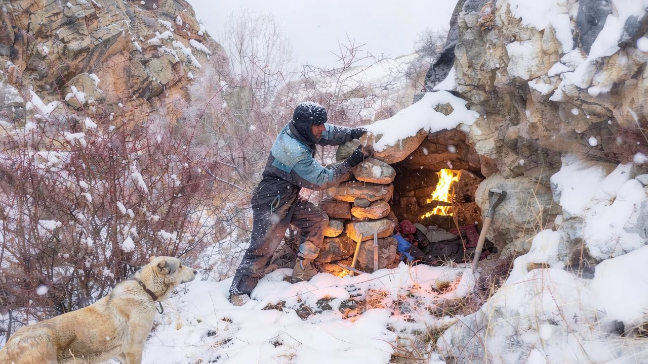 Surviving in a Handmade Rock Shelter With my dog | Extreme Cold Challenge| bushcraft camping
