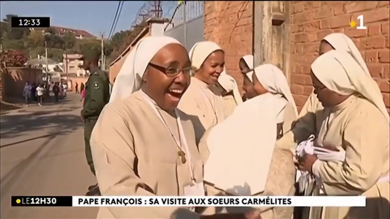 Visite du Pape à Madagascar : sa visite aux soeurs Carmélites