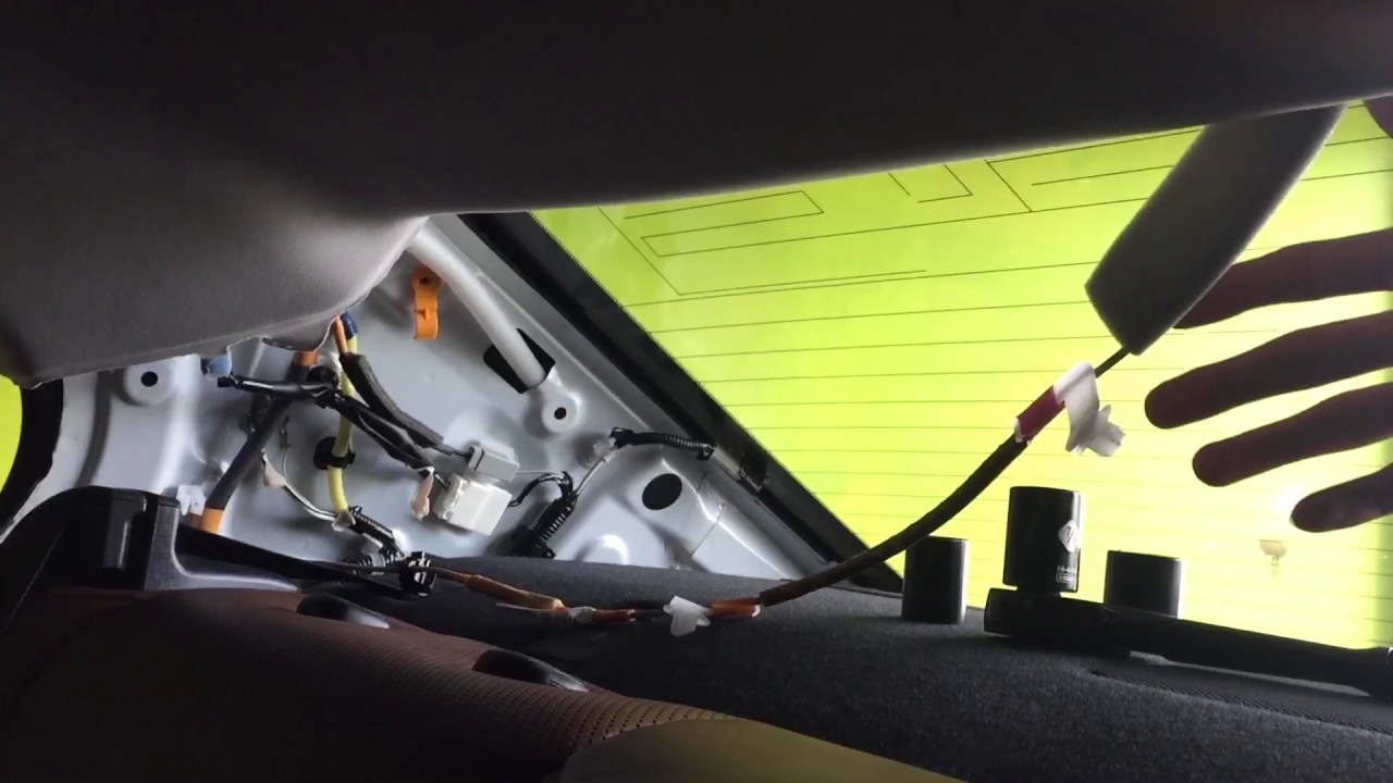 How to remove Sharkfin antenna on 2013 Lexus gs