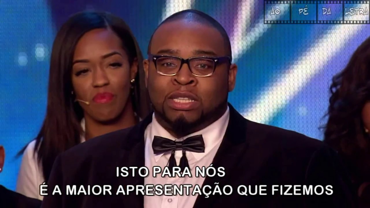 LEGENDADO    ESSE CORO CANTA MUITO