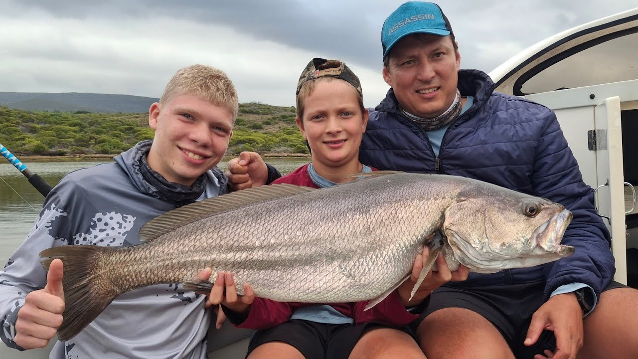 Incredible Mulloway Fishing with The Boys