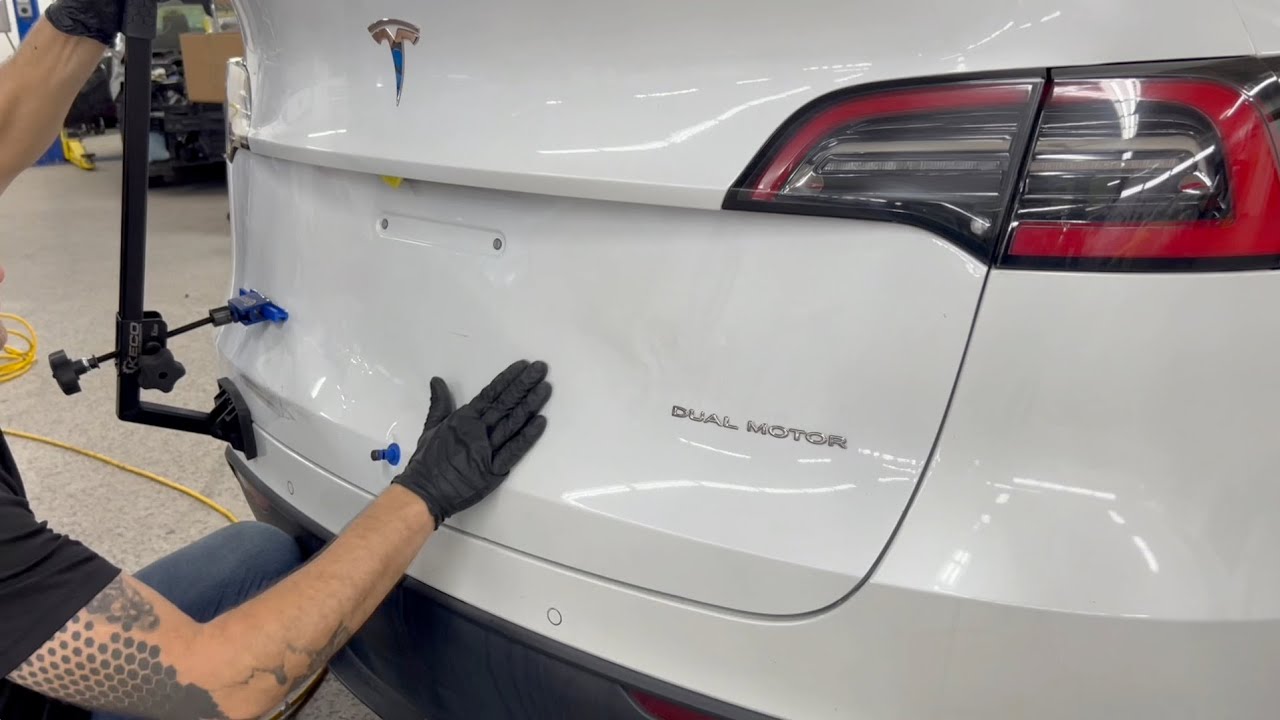 Decklid Dent Repair 2020 Tesla Y Trunk
