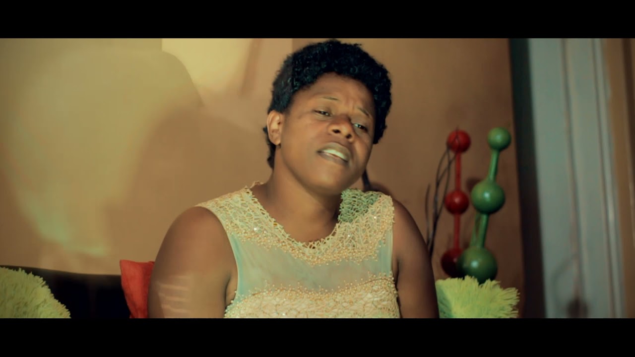Handinyarare   Dorcas Moyo Official Video