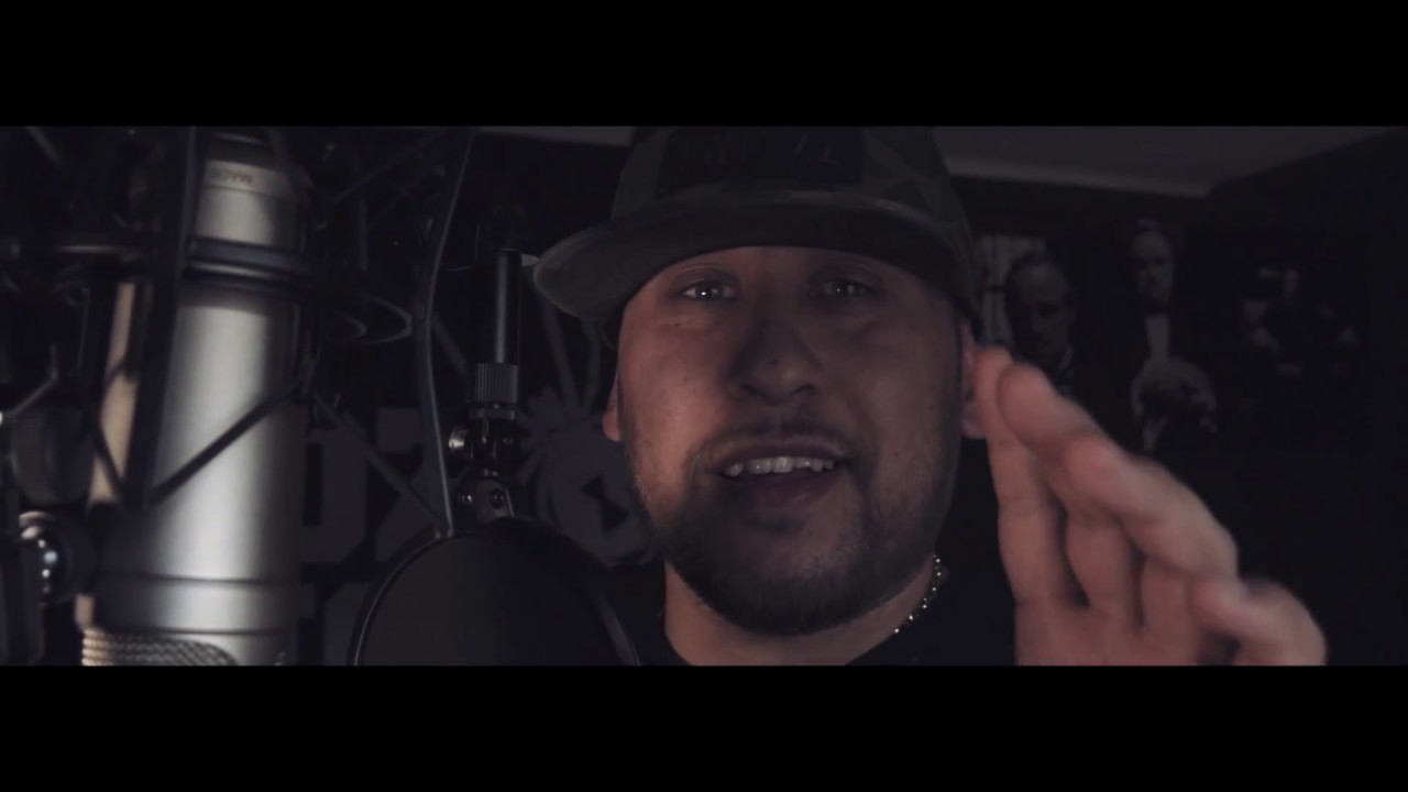 Mega M - #MixtapeKing 9 {+ Specialny Host 4 }