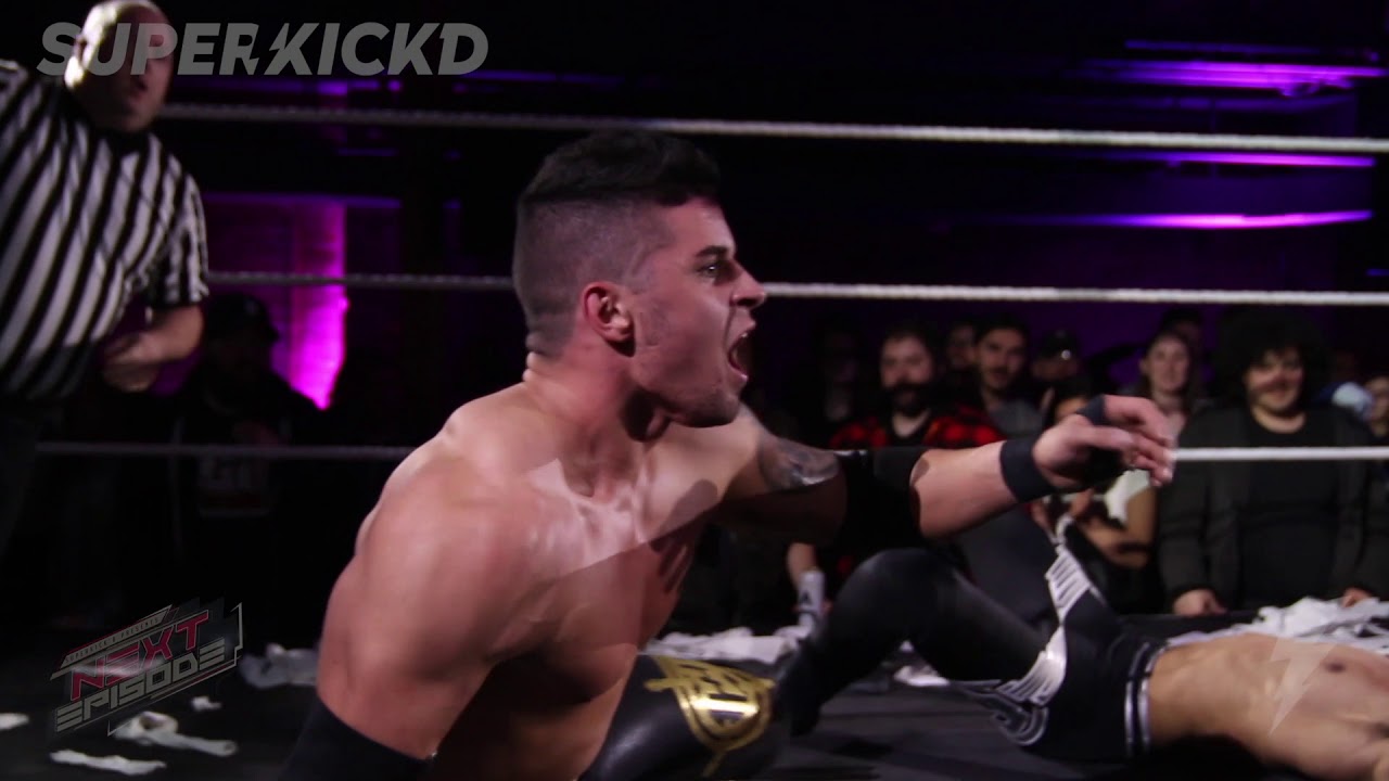 Mark Wheeler (c)  vs Brent Banks