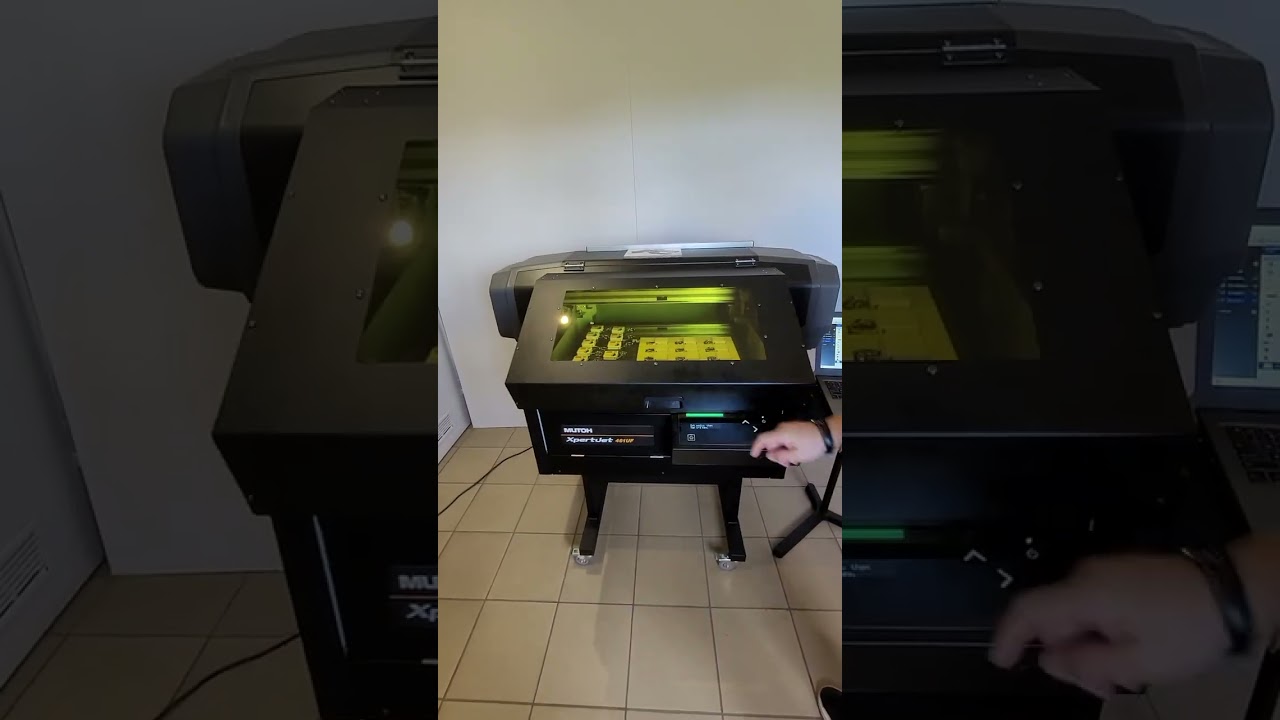 Ploter UV - Drukarka do gadżet&oacute;w Mutoh XPJ 461 UF. Druk breloczk&oacute;w.
