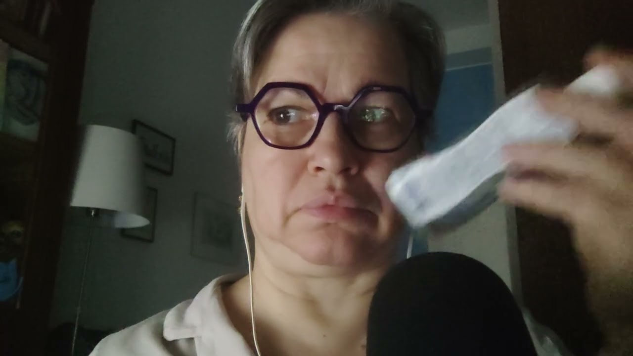 Asmr - sussurri e suono bottiglietta per Arianna 