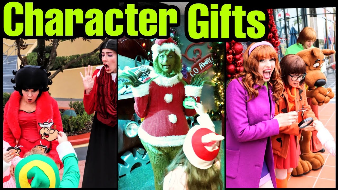 Giving Christmas Gifts to Characters at Universal Studios Florida and Islands of Adventure
