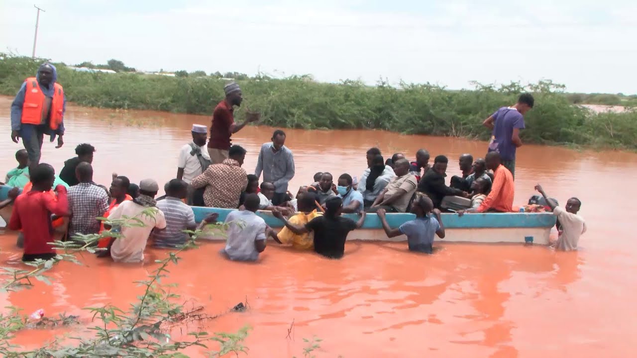 SURVIVORS WHOM WERE SWEPT AWAY BY HEAVY FLOODS IN TANA RIVER WITH BOAT FINALLY SPEAKS!!!
