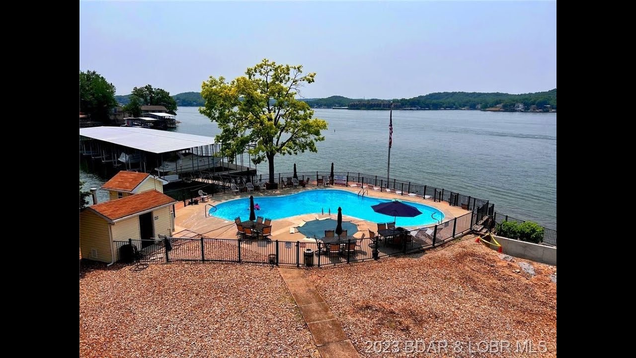 For SALE... Beautiful Wrenwood Condos Unit- Lake of the Ozarks