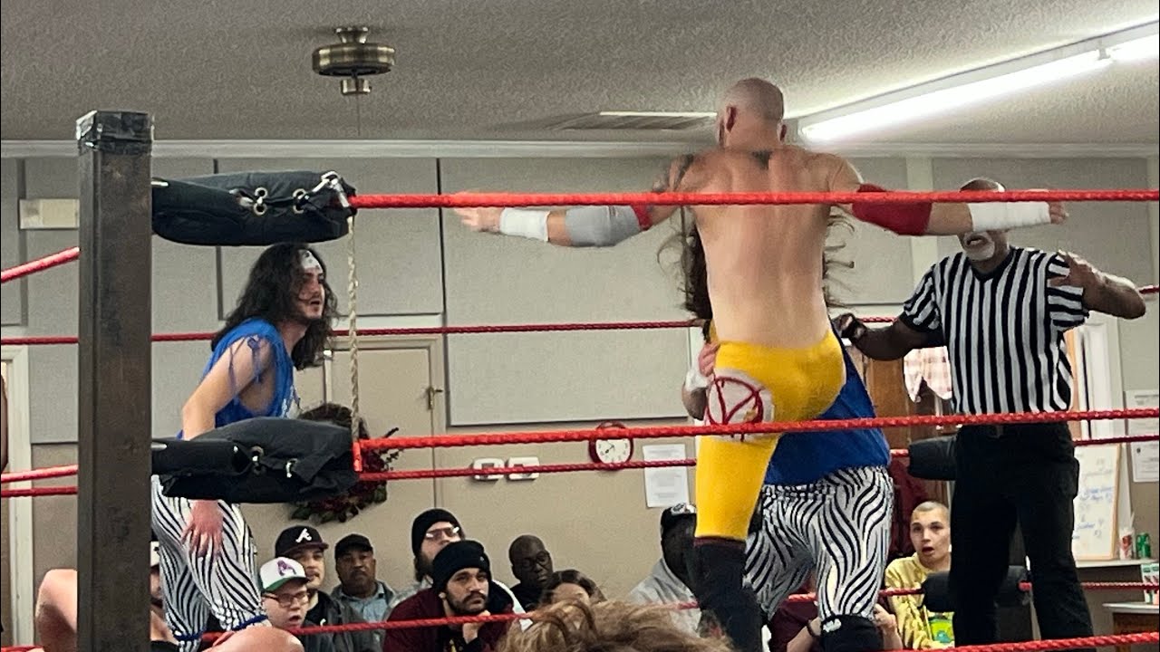 Big Money Inc (Valiant & Wright) vs. The Stunners | 1.10.26